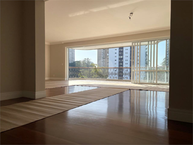 Apartamento à venda com 4 suítes em Alto da Boa Vista, São Paulo, SP
