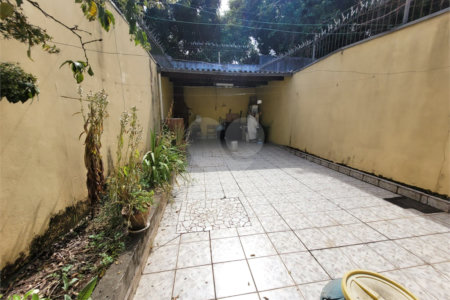 Sobrado à venda com 3 quartos, sendo 1 suíte, em Jardim Líbano, São Paulo, SP