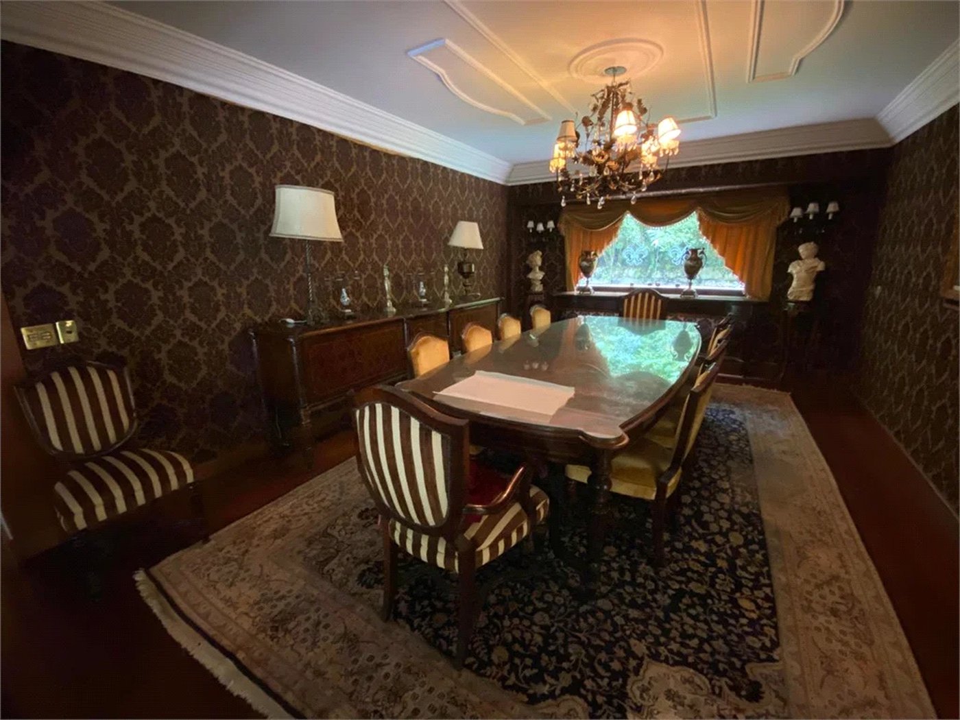 Casa à venda ou para alugar com 5 quartos, sendo 3 suítes, em Fazenda Morumbi, São Paulo, SP