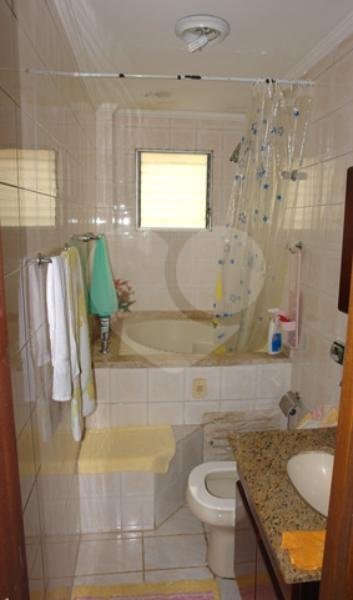 Apartamento à venda com 3 quartos, sendo 1 suíte, em Vila Mariana, São Paulo, SP