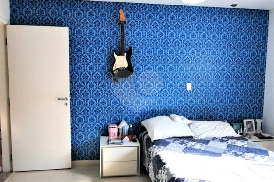 Casa à venda com 5 quartos, sendo 4 suítes, em Santana, São Paulo, SP