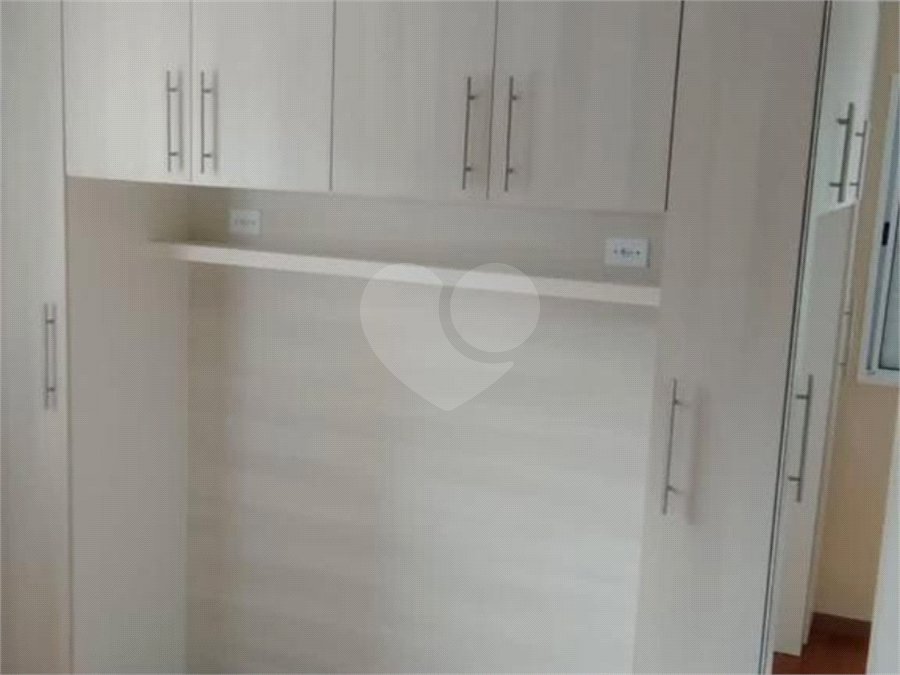 Apartamento à venda com 2 quartos em Jardim Ísis, Cotia, SP