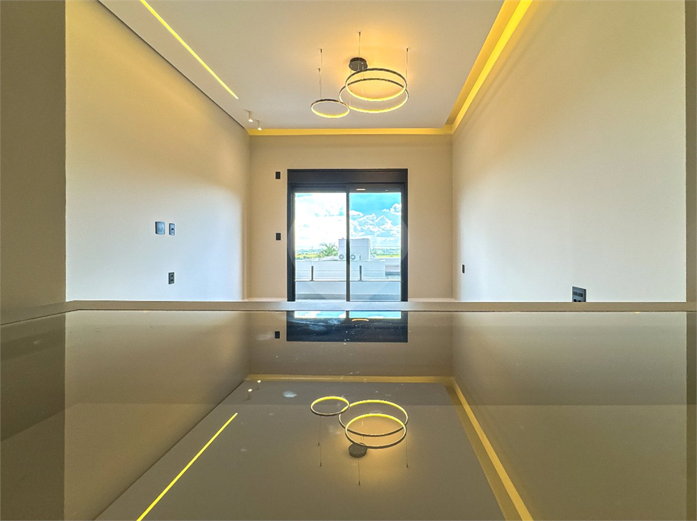 Casa à venda com 3 suítes no condomínio Jardim Vila Paradiso, Indaiatuba - SP