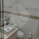 Casa à venda com 3 quartos, sendo 1 suíte, no condomínio Ville Resedá, São Paulo - SP
