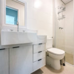 Apartamento à venda com 2 quartos, sendo 1 suíte, em Riviera, Bertioga, SP