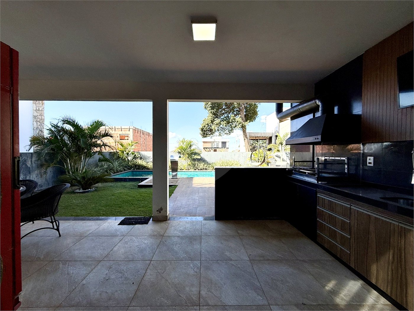 Casa à venda com 3 quartos, sendo 1 suíte,  em Terras de Santa Cristina XIII Setor Marina, Paranapanema, SP