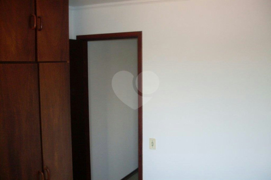Casa à venda com 3 quartos, sendo 1 suíte,  em Vila Irmãos Arnoni, São Paulo, SP