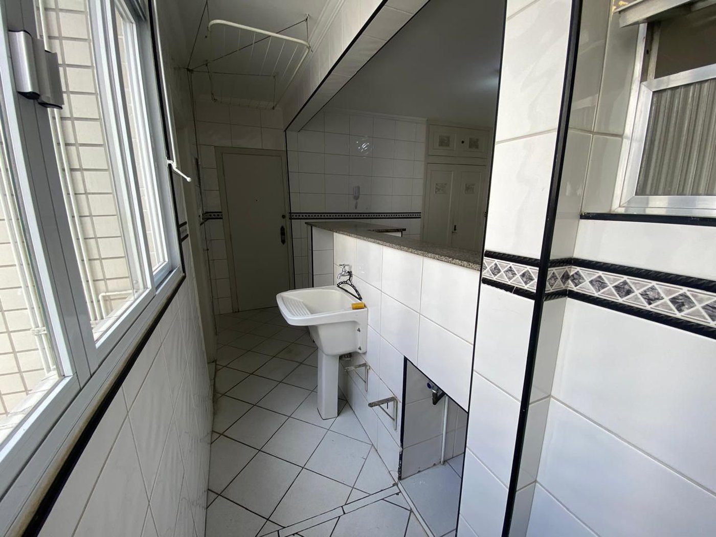 Apartamento com 3 dormitórios para alugar, 168 m² por R$ 6.500,00/mês - Boqueirão - Santos/SP