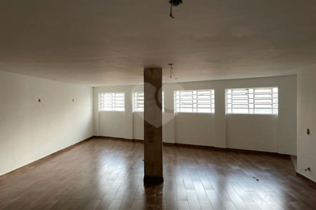 Casa à venda com 3 quartos, sendo 2 suítes, em Tucuruvi, São Paulo, SP