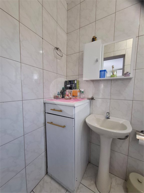 Sobrado à venda com 3 quartos, sendo 1 suíte, em Tremembé, São Paulo, SP