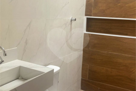 Casa à venda com 2 quartos, sendo 1 suíte, em Jardim Vergínia, Sorocaba, SP