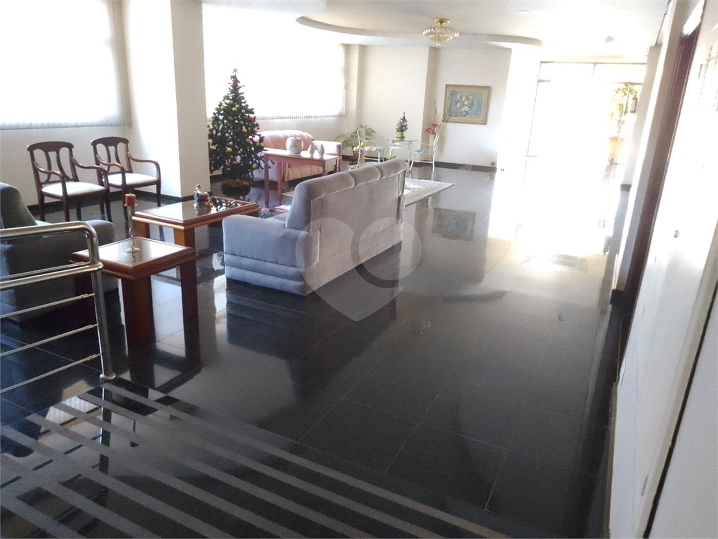Apartamento à venda com 3 quartos, sendo 1 suíte, no Centro, Araraquara, SP