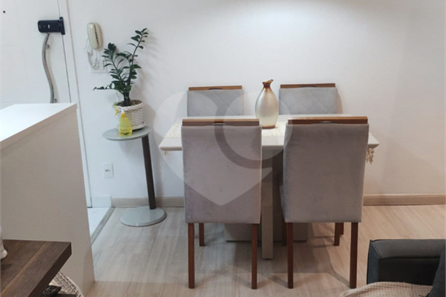 Apartamento à venda com 2 quartos em Parque Edu Chaves, São Paulo, SP