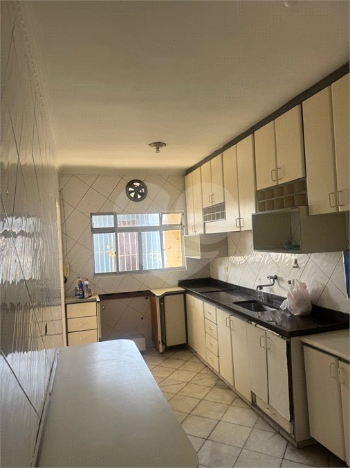 Sobrado à venda com 5 quartos em Bela Vista, Osasco, SP