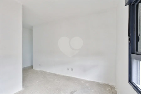 Apartamento à venda com 2 suítes em Santo Amaro, São Paulo, SP