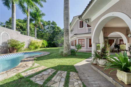 Casa à venda com 4 suítes em Interlagos, São Paulo, SP