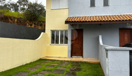 Casa à venda com 2 quartos em Taboão, São Roque, SP