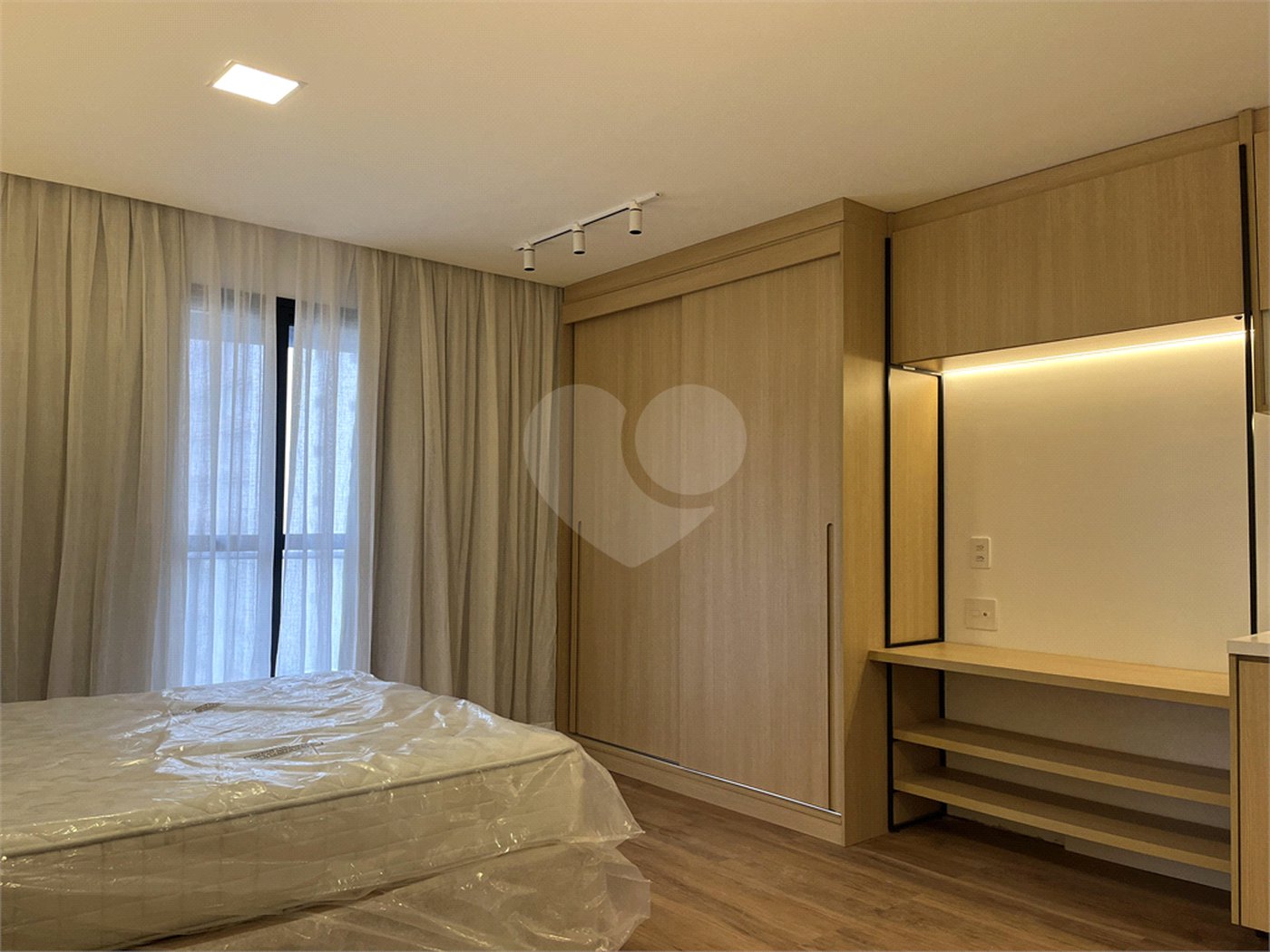 Studio à venda ou para alugar com 1 suíte em Vila Buarque, São Paulo, SP