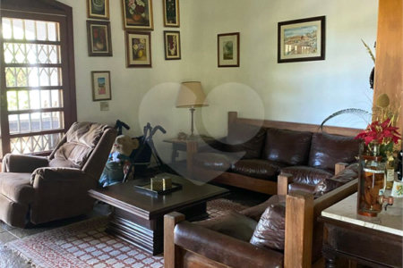 Sítio à venda com 4 quartos, sendo 3 suítes, em Aguas de Igaratá, Igaratá, SP