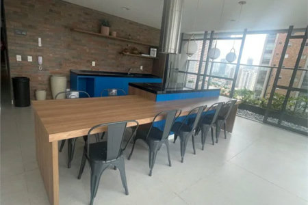 Apartamento à venda ou para alugar com 2 suítes em Jardim das Acácias, São Paulo, SP