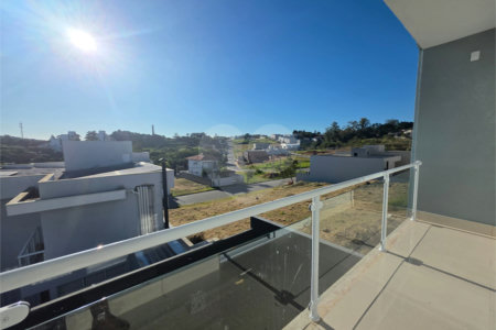 Casa à venda com 3 suítes em Marambaia, Vinhedo, SP