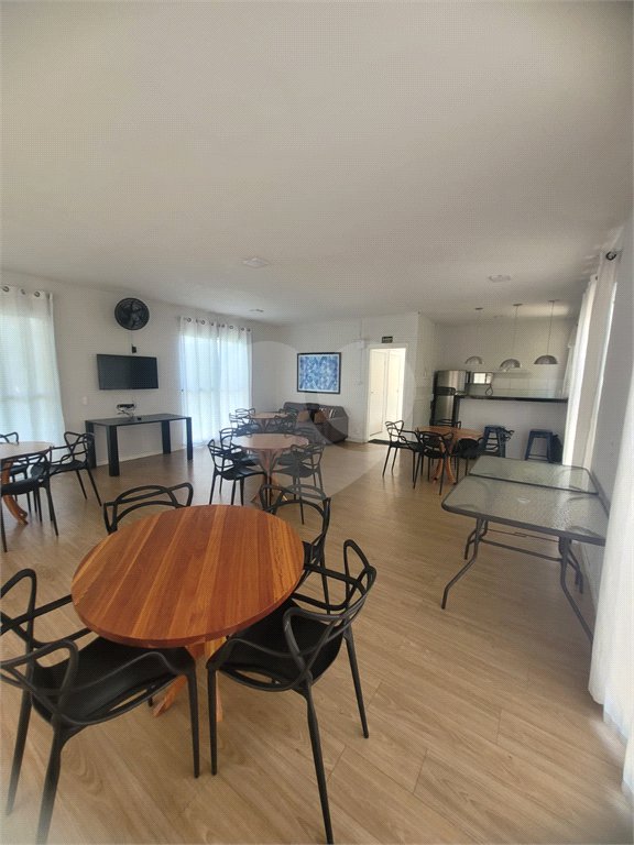 Apartamento à venda com 2 quartos em Vila Colorado, Suzano, SP