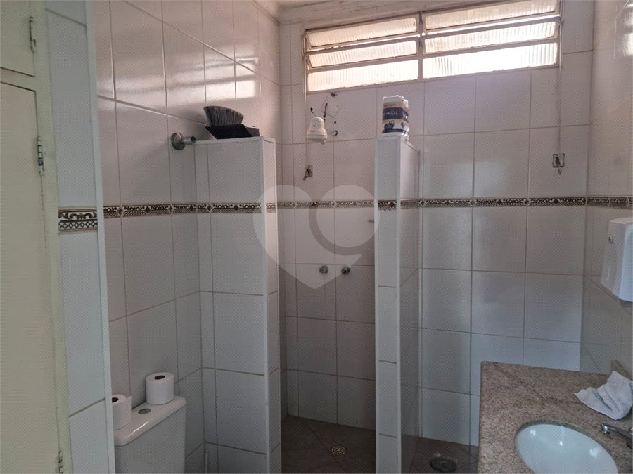 Sobrado à venda com 3 quartos, sendo 1 suíte,  em Parque São Jorge, São Paulo, SP