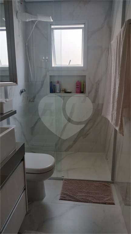 Sobrado à venda com 3 quartos, sendo 1 suíte, em Chora Menino, São Paulo, SP