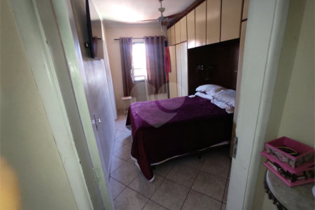 Casa à venda com 3 quartos, sendo 1 suíte,  em Jardim Santa Cecília, Guarulhos, SP