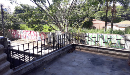 Sobrado à venda com 4 quartos, sendo 2 suítes,  em Santana, São Paulo, SP