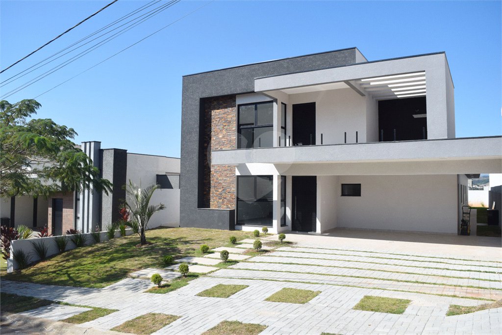 Casa à venda com 4 quartos, sendo 3 suítes, em Condomínio Residencial Reserva Ecológica Atibaia, Atibaia, SP