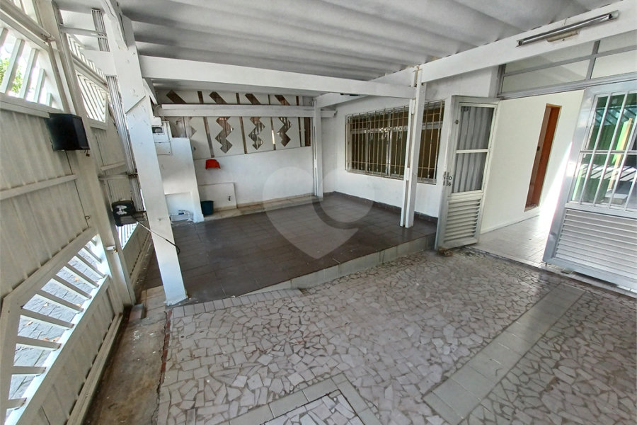 Sobrado à venda com 3 quartos em Vila Medeiros, São Paulo, SP