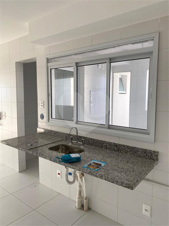 Apartamento à venda com 3 suítes em Jardim Caboré, São Paulo, SP