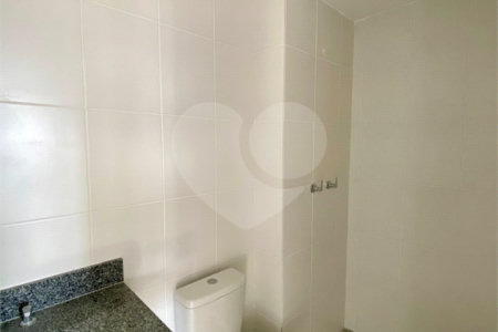 Apartamento à venda com 2 quartos, sendo 1 suíte, em Vila Rosália, Guarulhos, SP