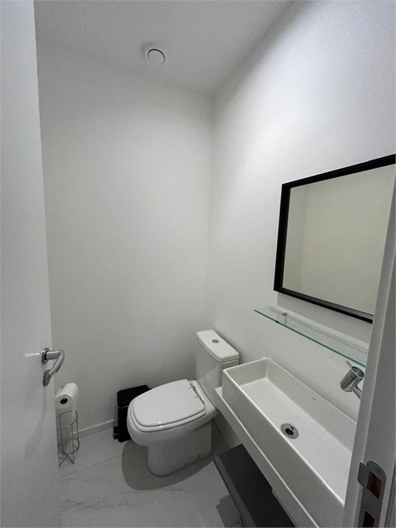 Apartamento à venda com 3 suítes em Jardim das Acácias, São Paulo, SP