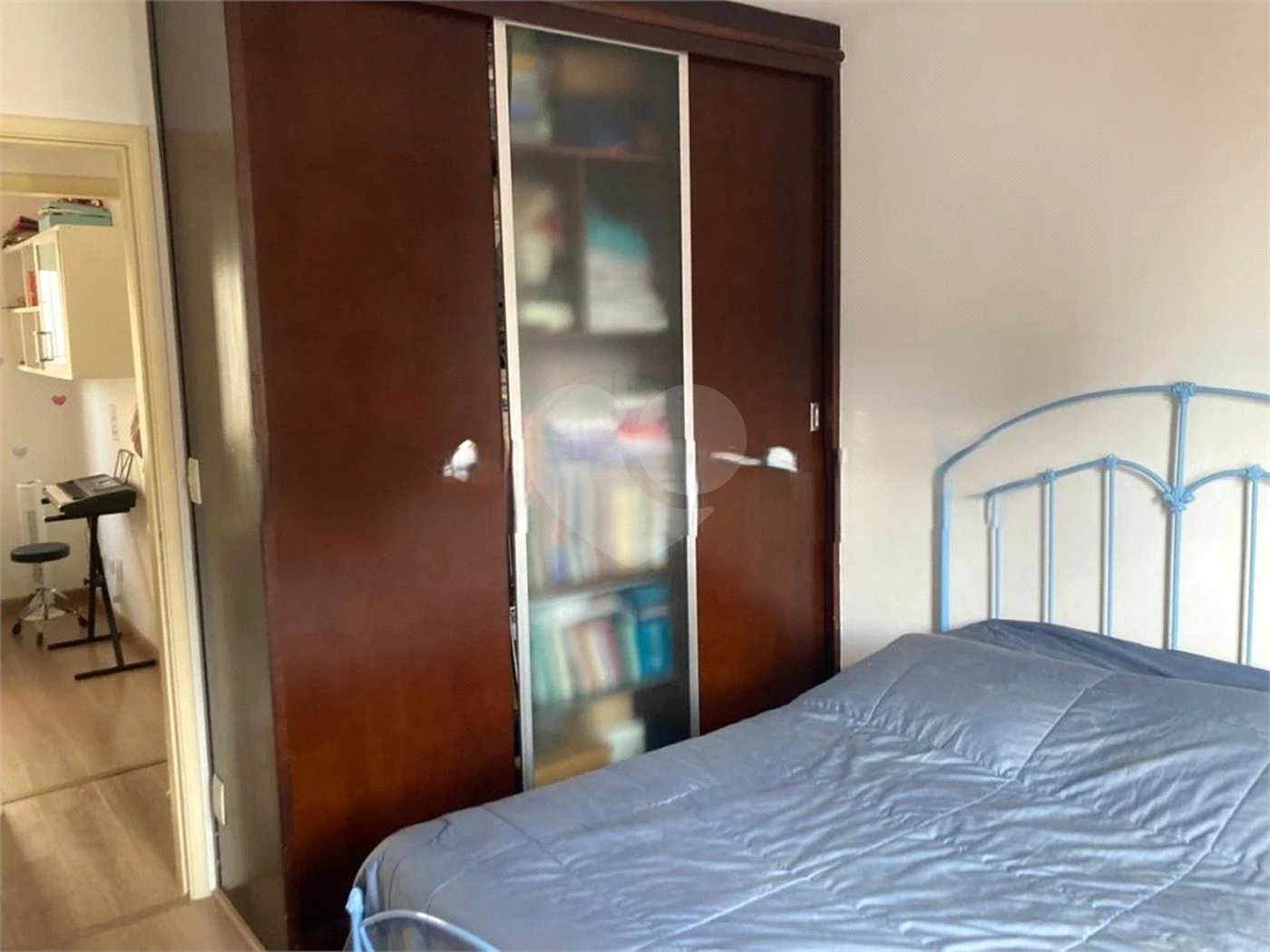 Casa à venda com 3 quartos, sendo 1 suíte, no condomínio Villa Sorrentina, São Paulo - SP