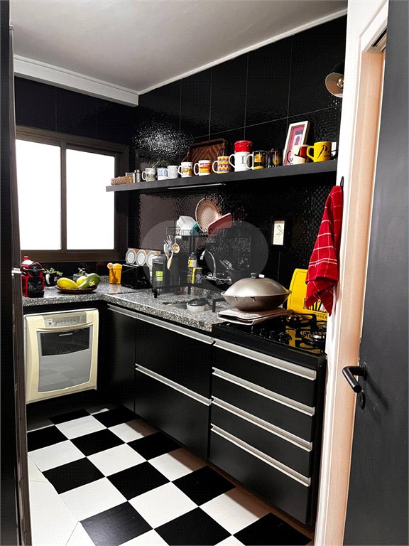 Apartamento à venda com 3 quartos, sendo 2 suítes,  em Alto da Lapa, São Paulo, SP