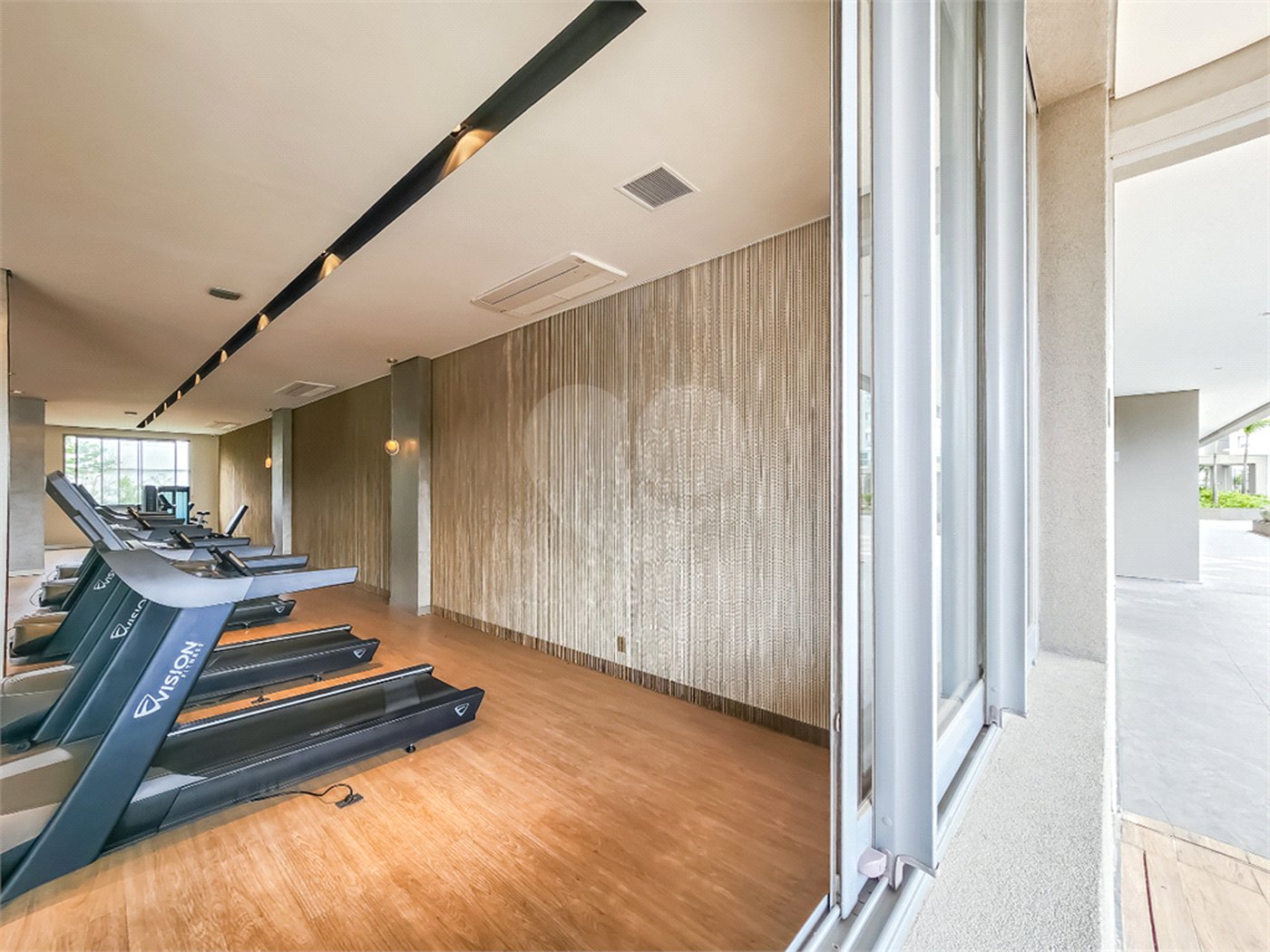 Apartamento à venda com 2 suítes em Santo Amaro, São Paulo, SP