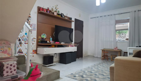 Sobrado à venda com 3 quartos, sendo 1 suíte, em Jardim Felicidade, São Paulo, SP
