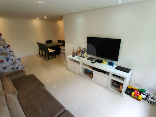 Apartamento à venda com 3 quartos, sendo 1 suíte,  em Santana, São Paulo, SP