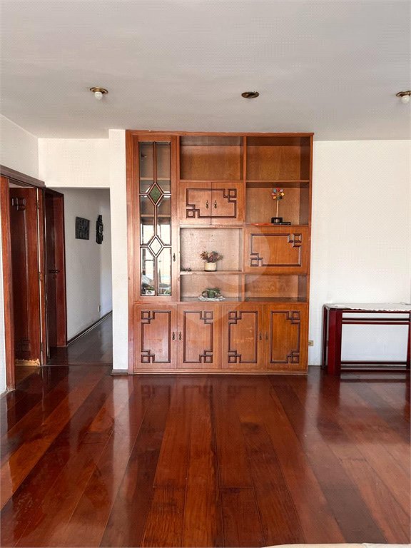 Casa Térrea à venda com 3 quartos, sendo 1 suíte,  em Socorro, São Paulo, SP