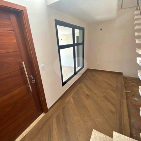 Casa à venda com 3 suítes no condomínio Santa Isabel I, Louveira - SP