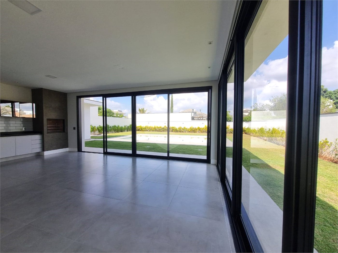 Casa à venda com 4 suítes no condomínio Xapada Park Ytu, Itu - SP