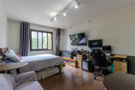 Apartamento à venda com 3 quartos, sendo 1 suíte,  em Granja Julieta, São Paulo, SP