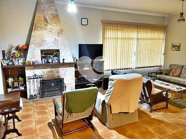 Casa à venda com 3 quartos, sendo 1 suíte,  em Vila Albertina, São Paulo, SP