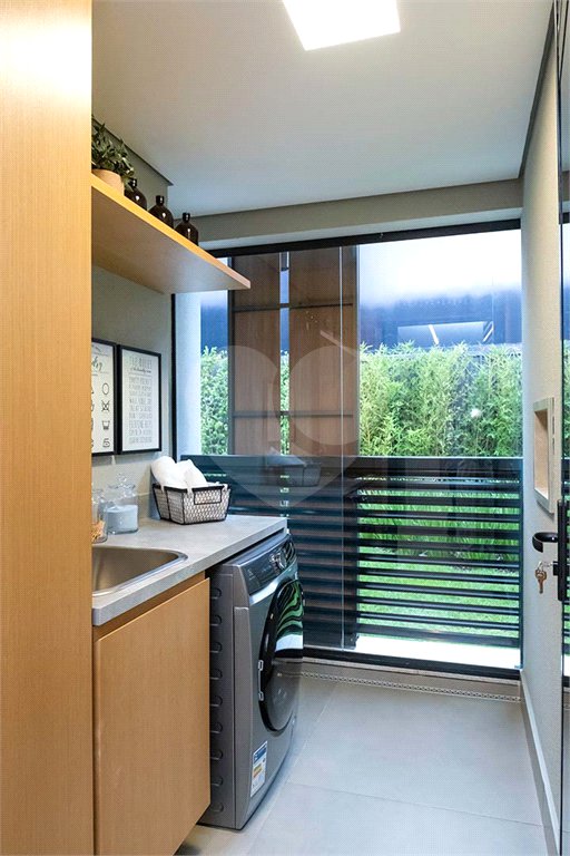 Apartamento à venda com 2 quartos, sendo 1 suíte, em Pinheiros, São Paulo, SP