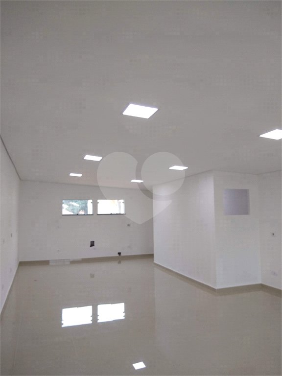 Prédio à venda com 4 quartos em Vila Guilherme, São Paulo, SP