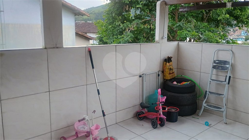 Villagio à venda com 3 quartos em Senador Vasconcelos, Rio de Janeiro, RJ