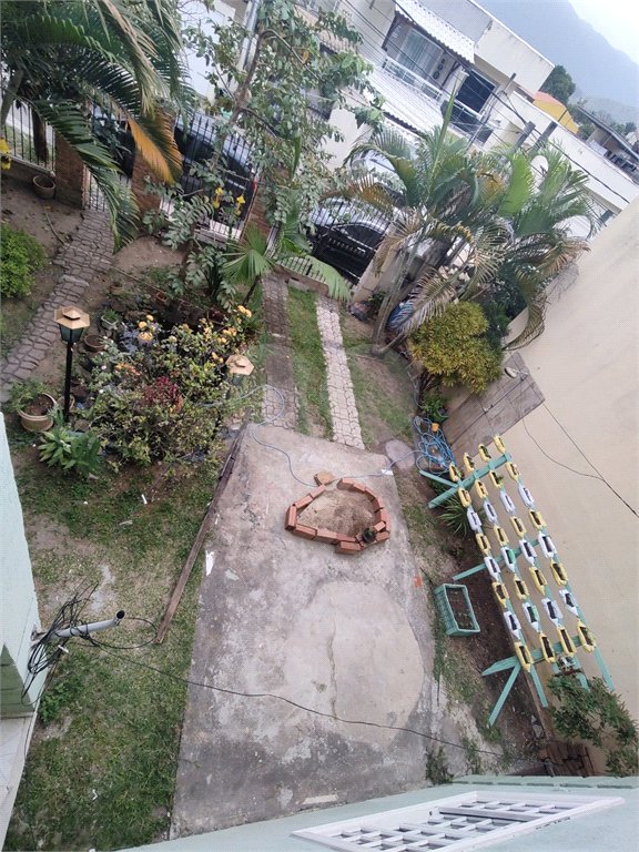 Duplex à venda com 3 quartos, sendo 1 suíte, em Santíssimo, Rio de Janeiro, RJ