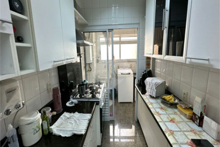 Apartamento à venda com 3 quartos, sendo 1 suíte, em Vila Gomes Cardim, São Paulo, SP